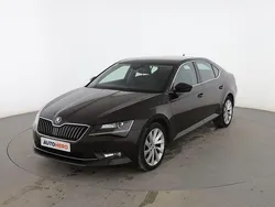 Marrón Usado 2015 Skoda Superb Style Berlina | 13.499 € (Buen precio)