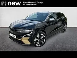 Negro Usado 2022 Renault Mégane Iconic Berlina | 23.990 € (Buen precio)
