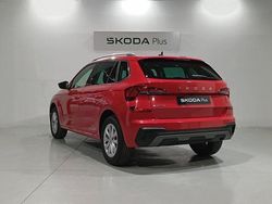 Rojo Usado 2024 Skoda Kamiq Selection SUV | 19.900 € (Precio justo)