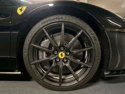 Negro Usado 2021 Ferrari SF90 Coupe | 448.800 € (Precio justo)