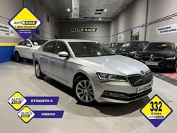 Gris Usado 2021 Skoda Superb Style Berlina | 23.990 € (Precio justo)