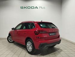Rojo Usado 2024 Skoda Kamiq Selection SUV | 18.890 € (Precio justo)