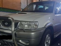 Blanco Usado 2001 Nissan Terrano SUV | 9500 € (Precio justo)