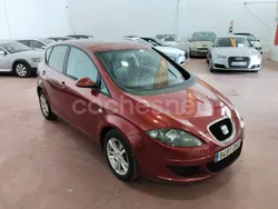 Granate Usado 2005 Seat Altea Reference Monovolumen | 6500 € (Un poco caro)