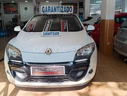 Blanco Usado 2012 Renault Mégane III Dynamique Berlina | 6490 € (Precio justo)