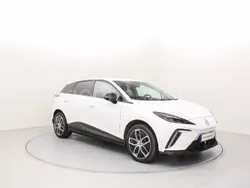 Eléctrico Usado 2024 MG MG4 EV Luxury Utilitario | 33.900 €