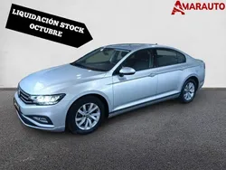 Gris Usado 2020 VW Passat Business Berlina | 18.990 € (Precio justo)