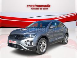Gris / plata Usado 2024 VW T-Roc Life SUV | 29.400 € (Un poco caro)