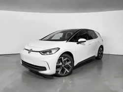 Blanco glaciar metalizado con techo negro Usado 2024 VW ID.3 Pro Utilitario | 33.990 € (Precio justo)