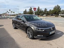 Gris / plata Usado 2015 VW Passat Sportline Berlina | 15.000 € (Un poco caro)