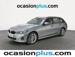 Grijs Gebruikt 2023 BMW 318 Stationwagen | 27.046 € (Goede deal)
