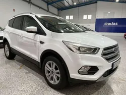 Blanco Usado 2019 Ford Kuga Trend+ SUV | 20.995 € (Un poco caro)