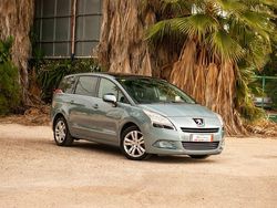 Azul Usado 2010 Peugeot 5008 Sport Monovolumen | 6950 € (Super precio)