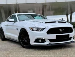 Blanco Usado 2022 Ford Mustang GT Fastback Coupe | 35.900 €