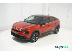 Rojo Usado 2023 Citroën e-C4 Shine Berlina | 21.900 € (Super precio)