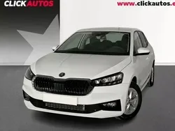 Blanco Usado 2025 Skoda Fabia Selection Utilitario | 19.000 € (Precio justo)