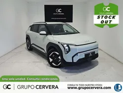 Verde Usado 2025 Kia EV3 SUV | 35.500 €