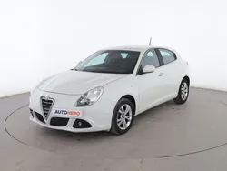 Blanco Usado 2013 Alfa Romeo Giulietta Distinctive Utilitario | 10.099 €