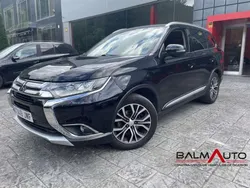 Negro Usado 2017 Mitsubishi Outlander Motion SUV | 17.200 € (Caro)