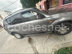 Gris / plata Usado 2004 Ssangyong (KGM) Rexton SUV | 4500 €