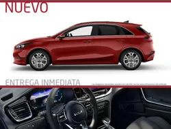 Rojo Nuevo 2025 Kia Ceed Berlina | 22.400 € (Precio justo)