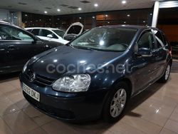Negro Usado 2006 VW Golf V Trendline Berlina | 4995 € (Precio justo)
