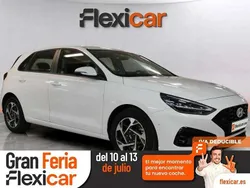 Blanco Usado 2024 Hyundai i30 Berlina | 18.490 € (Precio justo)