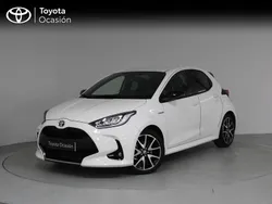 Blanco Usado 2021 Toyota Yaris Hybrid Plus Berlina | 22.790 € (Caro)