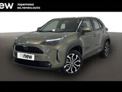 Verde Usado 2023 Toyota Yaris Hybrid Active Berlina | 21.350 € (Precio justo)