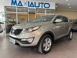 Beige Usado 2011 Kia Sportage SUV | 12.500 € (Un poco caro)