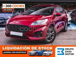 Rojo Usado 2023 Ford Kuga ST-Line SUV | 26.990 € (Precio justo)