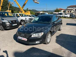 Gris / plata Usado 2015 Volvo S80 Momentum Berlina | 11.200 €