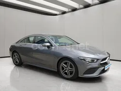 Gris / plata Usado 2019 Mercedes CLA180 Berlina | 27.950 € (Precio justo)
