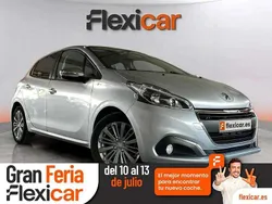 Gris Usado 2017 Peugeot 208 Active Utilitario | 7990 € (Buen precio)