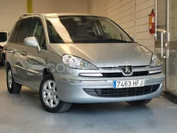 Gris / plata Usado 2011 Peugeot 807 Premium Monovolumen | 8890 € (Precio justo)