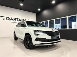Blanco Usado 2021 Skoda Karoq SportLine SUV | 19.490 € (Un poco caro)