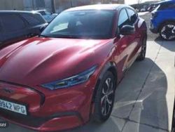 Rojo Usado 2024 Ford Mustang Mach-E Premium SUV | 37.950 € (Buen precio)