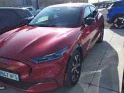 Rojo Usado 2024 Ford Mustang Mach-E Premium SUV | 39.650 € (Super precio)
