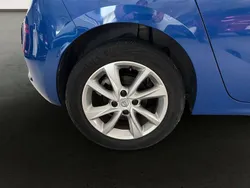 Azul Usado 2023 Opel Corsa Berlina | 15.990 € (Un poco caro)