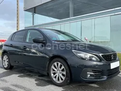 Gris Usado 2018 Peugeot 308 Style Utilitario | 10.500 € (Precio justo)