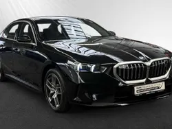 Negro Usado 2024 BMW i5 Berlina | 51.400 €