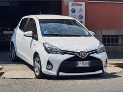 Blanco Usado 2018 Toyota Yaris Hybrid Advance Berlina | 13.999 € (Precio justo)