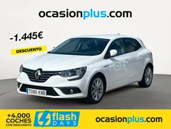 Blanco Usado 2018 Renault Mégane IV Zen Berlina | 15.900 € (Un poco caro)