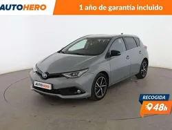 Gris Usado 2017 Toyota Auris Hybrid Berlina | 14.499 € (Precio justo)