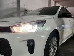 Blanco Usado 2017 Kia Rio Berlina | 9400 € (Buen precio)