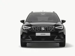 Negro Nuevo 2025 Seat Arona FR SUV | 25.200 €