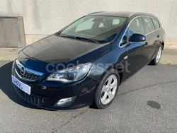 Negro Usado 2012 Opel Astra Sportive Familiar | 6990 € (Precio justo)