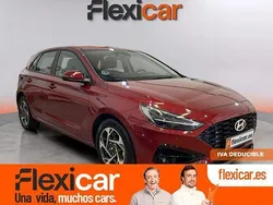 Rojo Usado 2024 Hyundai i30 Berlina | 20.750 € (Precio justo)