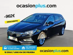 Negro Usado 2019 Opel Astra Innovation Familiar | 10.590 € (Precio justo)