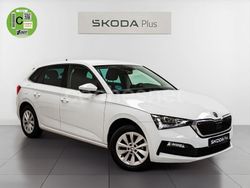 Blanco Usado 2021 Skoda 110 R Ambition Berlina | 15.490 €